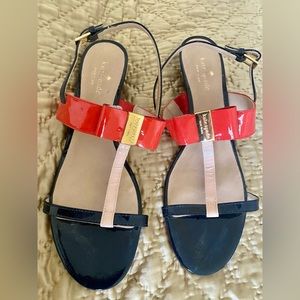 Kate Spade 10 1/2 red Navy and Red shoes